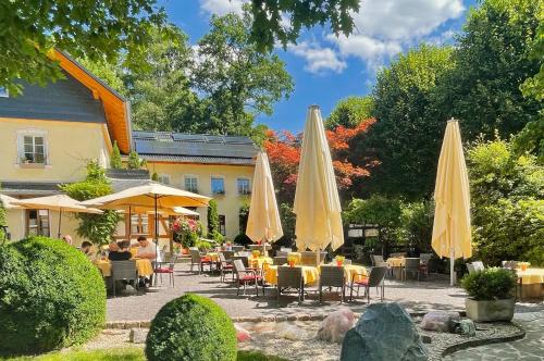 Bergneustadt Hotel | Hotel Restaurant Rengser Mühle