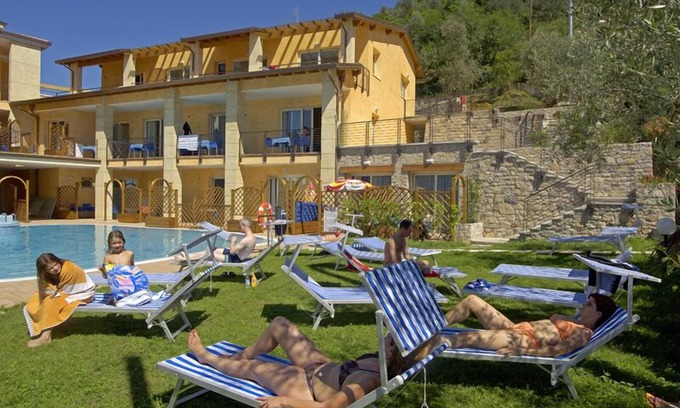 Brenzone sul Garda Hotel | Hotel Rosmari