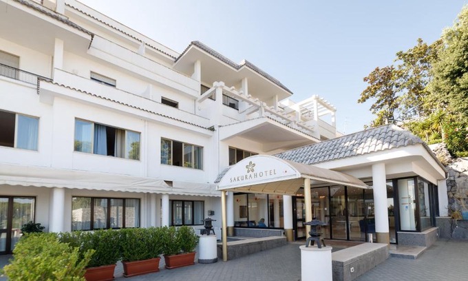 Torre del Greco Hotel | Hotel Sakura