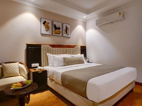 Old Delhi House | Hotel Sapphire Dx 1 Minutes Walking Distance From New Delhi Railway Station