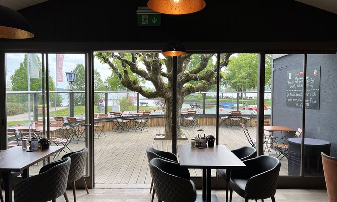 Prien am Chiemsee Hotel | Hotel Schlossblick Chiemsee