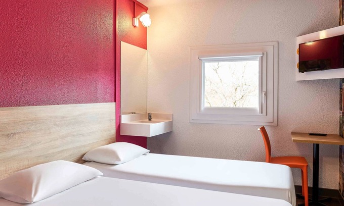 Igny Hotel | hotelF1 Igny Massy TGV