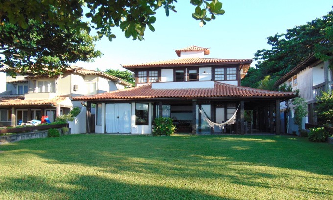 Downtown Buzios House | House 04 suites on the oceanfront of Geriba