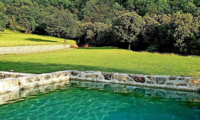 Montagut House | House in a unique natural setting! - 25 pax