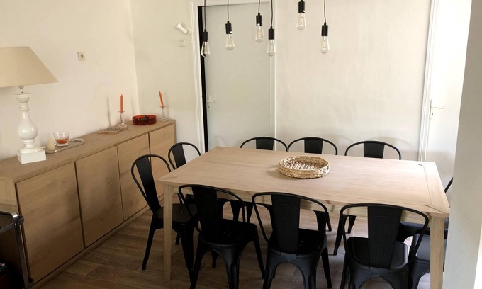 Malaucene House | House for 12 cyclists 6 bedrooms with roof terrace