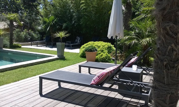 Villeneuve-les-Avignon House | House in Provence. Orangery, great comfort. Villeneuve les Avignon.