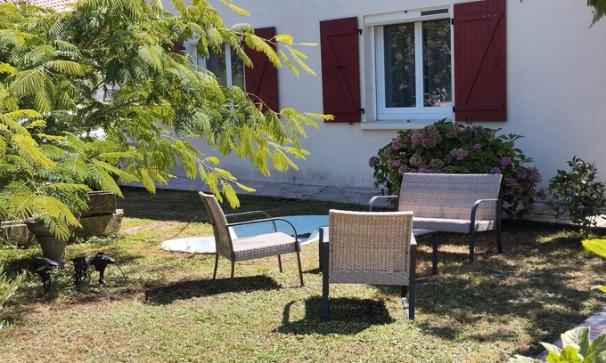 Magne House | House in the Marais Poitevin