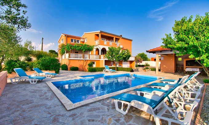 Visocane Villa | House Matea with POOL for 14 person!