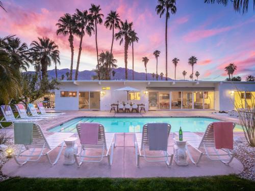 Palm Springs Villa | House of Stardust by ACME House Company