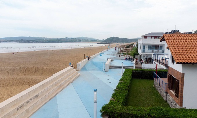 Suances House | House on the beachfront of La Concha