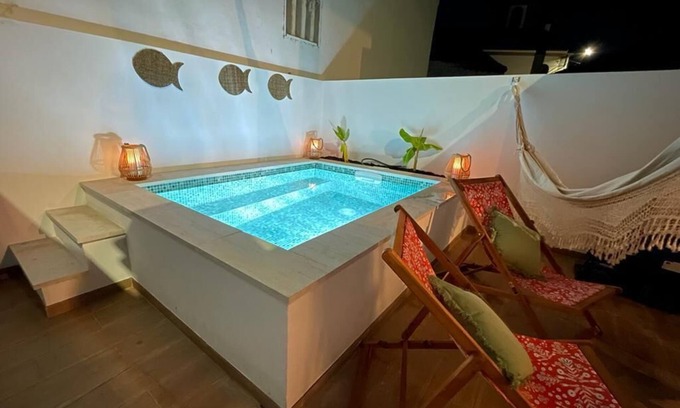 Cartaxo Cottage | House on the River Tagus with pool and BBQ