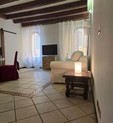 Vittorio Veneto Apartment | House Venezia Cortina