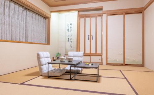 Asahikawa House | House Villa Kagura