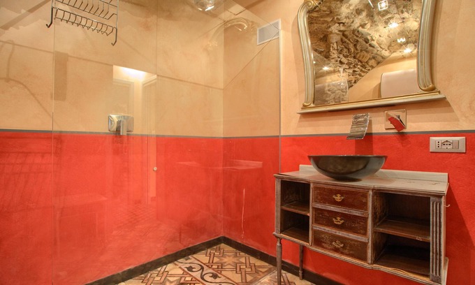 Lucinasco Apartment | House with A/C in Ligurian village