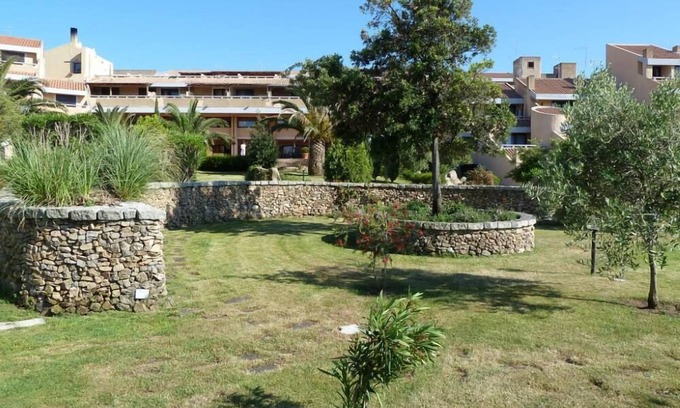 Palau Apartment | House with garden near see