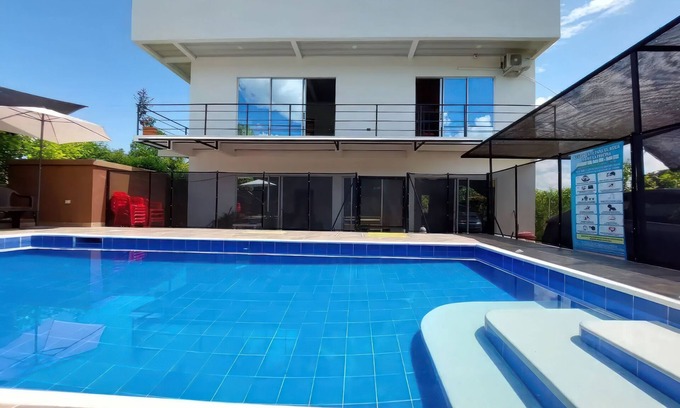 Melgar Ski Chalet | House with private pool and BBQ for Families and Couples