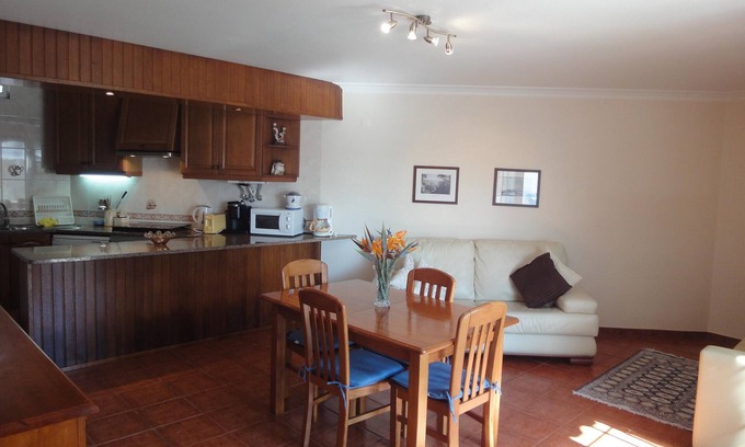 Malveira da Serra House | House with sea view, garden and barbecue, near Guincho beach and Cascais