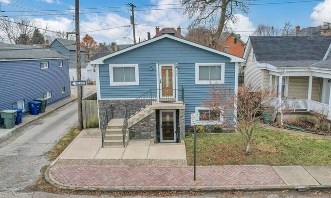 German Village Condo | Housepitality - Top Choice Flat - Great Location