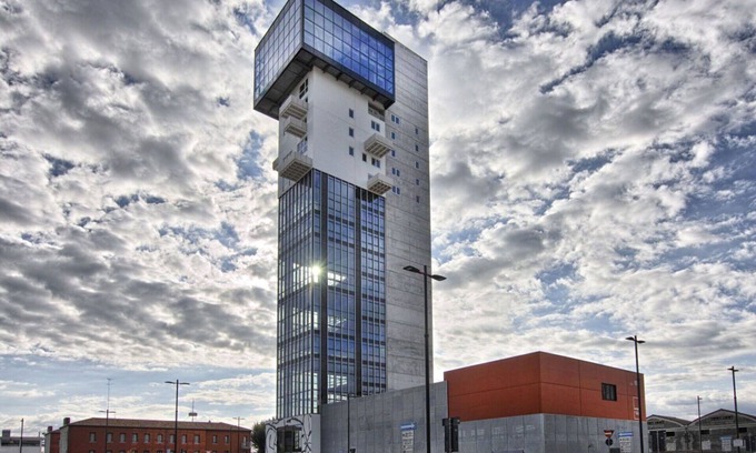 Mestre Apartment | Htm Tower - 1502 Executive Terrazza by Halldis