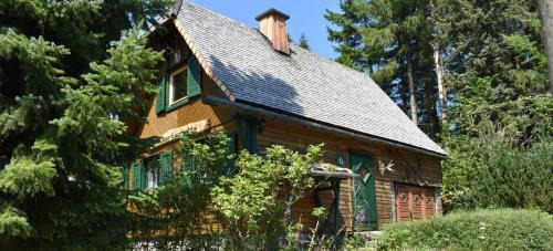 Oberwiesenthal House | Hubertushütte