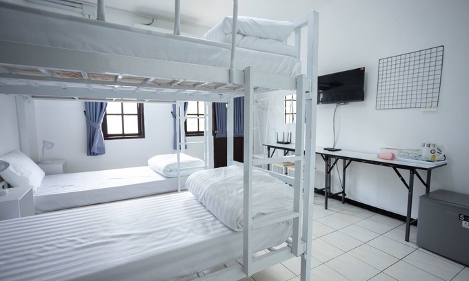 Huay Kaew House | Hug Home Huaykaew guesthouse. 4 bedroom 3 bathroom