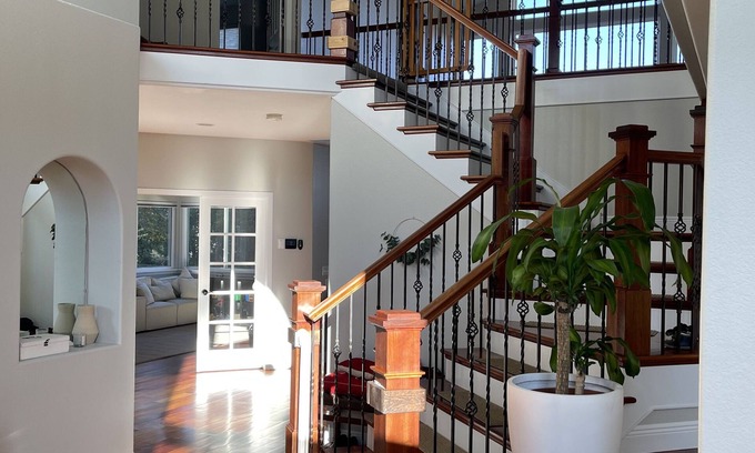 Lone Tree House | Huge family home with plenty of space to relax