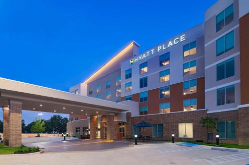 Four Points Hotel | Hyatt Place Austin Lake Travis/Four Points