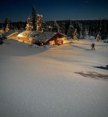 Ringsaker House | Hytte sentralt Ljøsheim, Ringsaker(nær Sjusjøen)