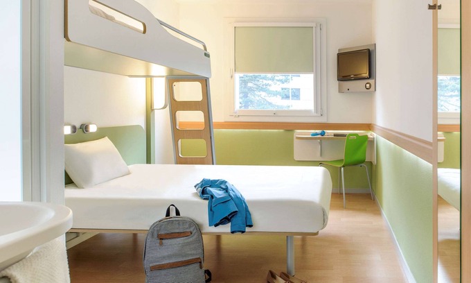 L'Isle-Adam Hotel | ibis budget l'Isle Adam