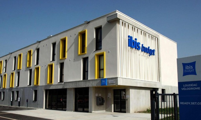 Loudeac Hotel | ibis budget Loudéac Vélodrome