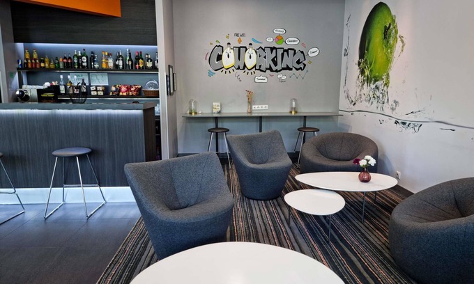 Port of Caen Hotel | Ibis Styles Caen Centre Gare