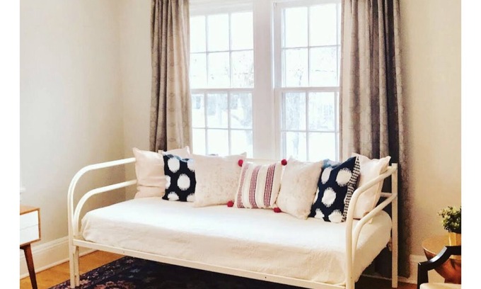 Morningside House | Ideal location! Enjoy the best of Minneapolis (Edina)