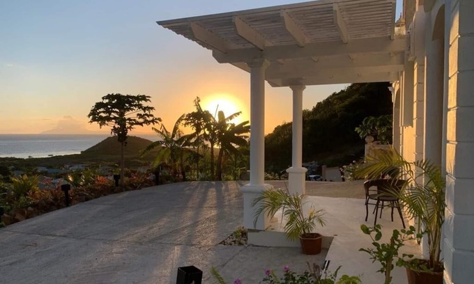Cades Bay Apartment | Ideal One-BD/Bath, Apt. Accommodations In Secure Hillside Home w/Ocean Views