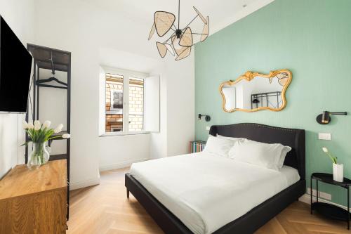 Repubblica Apartment | Iflat New Spacious & Classy Apartment in Monti