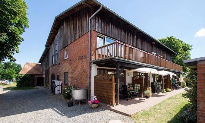 Rettin Apartment | Ihr Bauernhof Direkt an der Ostsee