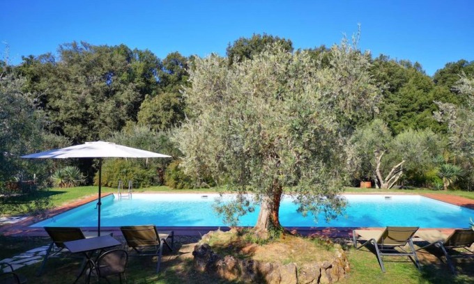 Simignano House | Il Boschetto by Interhome