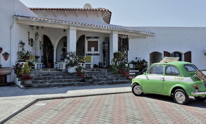 Serra li Pozzi House | Il Melo Residence