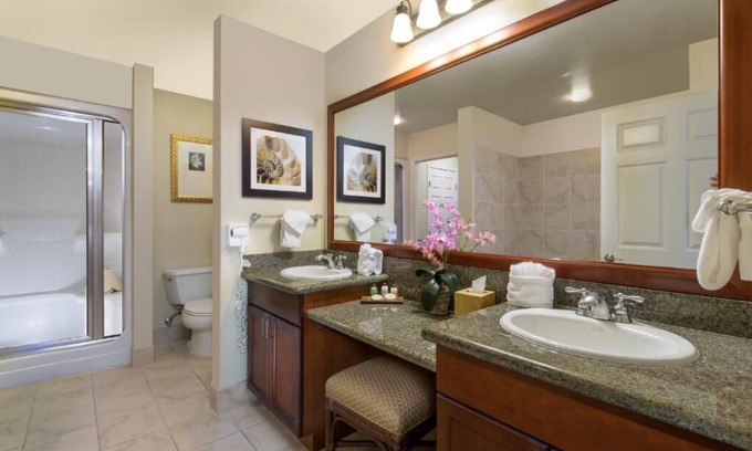 Las Vegas Resort | Impeccable Stays – Tahiti Village 1BR Condo – Las Vegas