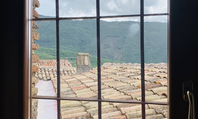 Pereto Apartment | In the heart of the medieval village of Pereto