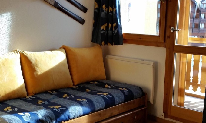 Val-Thorens Apartment | In the heart of Val Thorens, ideal family studio for 4 people, facing south