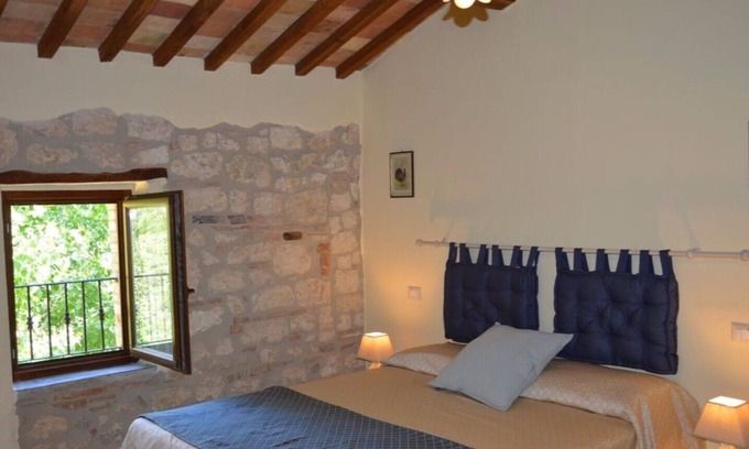 Sarteano Apartment | In Tuscany in the Sienese hills near Montepulciano and the Val d'Orcia