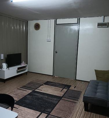 Banting Ski Chalet | Inap Desa Hajah Yani, Kg Olak Lempit