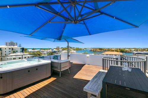 Mooloolaba Apartment | Incredible Beachside Penthouse-RIVA11