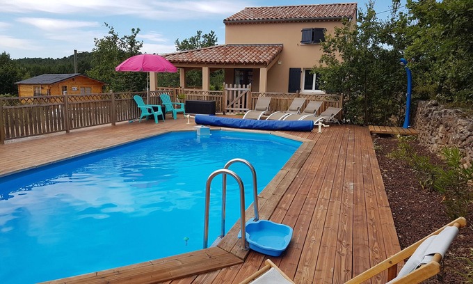 Payzac House | INDEPENDENT HOUSE WITH SWIMMING POOL