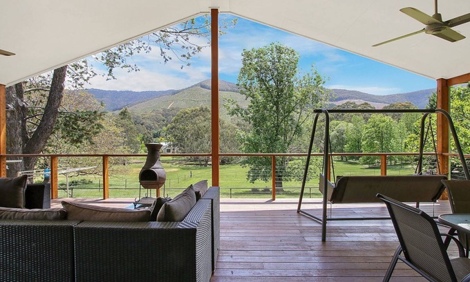 Wandiligong House | Indie's Run - a slice of paradise in the beautiful Wandiligong valley.