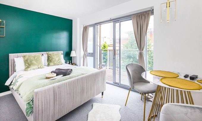 Bow West Apartment | Indigo Apartment London