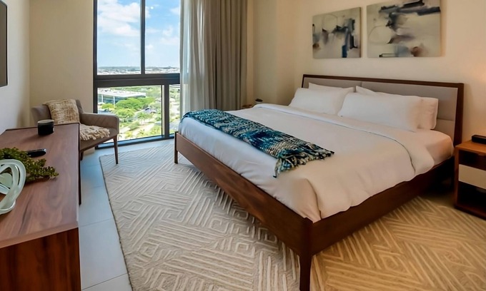 Doral Hotel | Indulge in Home-Like Comfort! With Outdoor Pool, Pet-friendly Property!