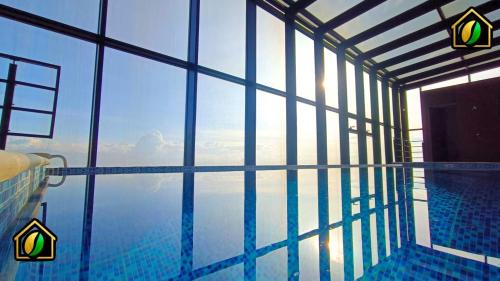 Chapinero Apartment | Infinity Rooftop Pool Penthouse with 24h Gym, Near Zona T!