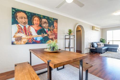 Indooroopilly Apartment | Inner City Pad Indooroopilly