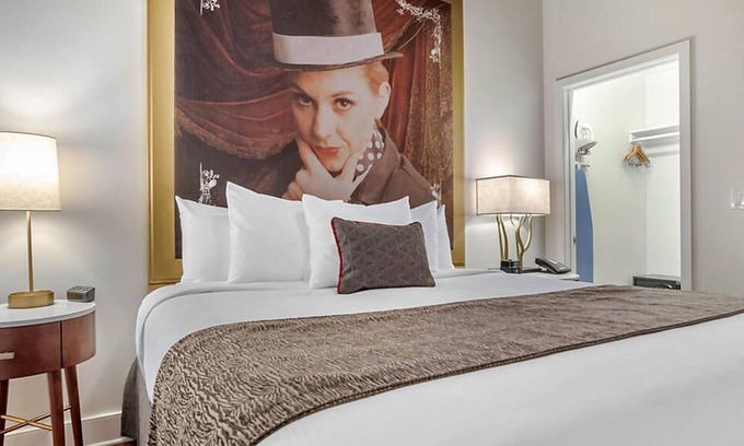 Central Business District Hotel | Innovative Décor in heart of Theater District!